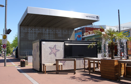 Finished: the white container on the Spielbudenplatz